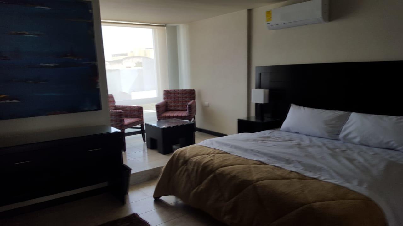 Marev Hotel Irapuato Kültér fotó